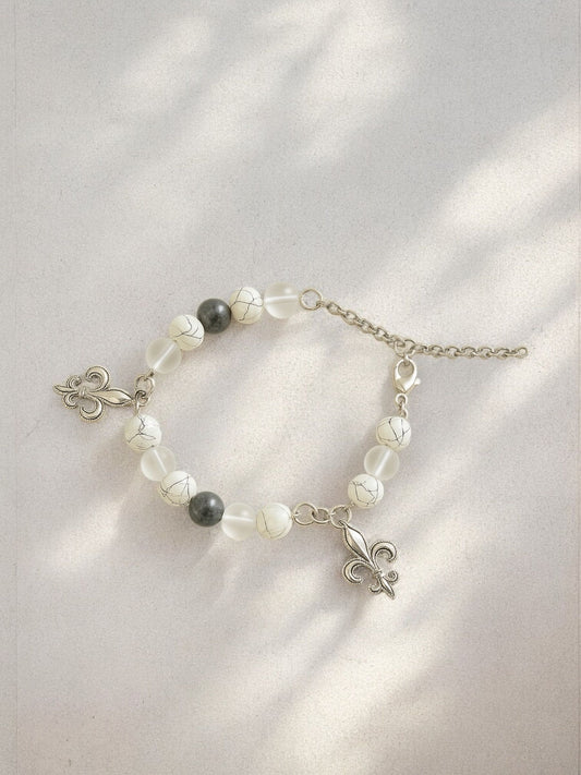 Fleur De Lys