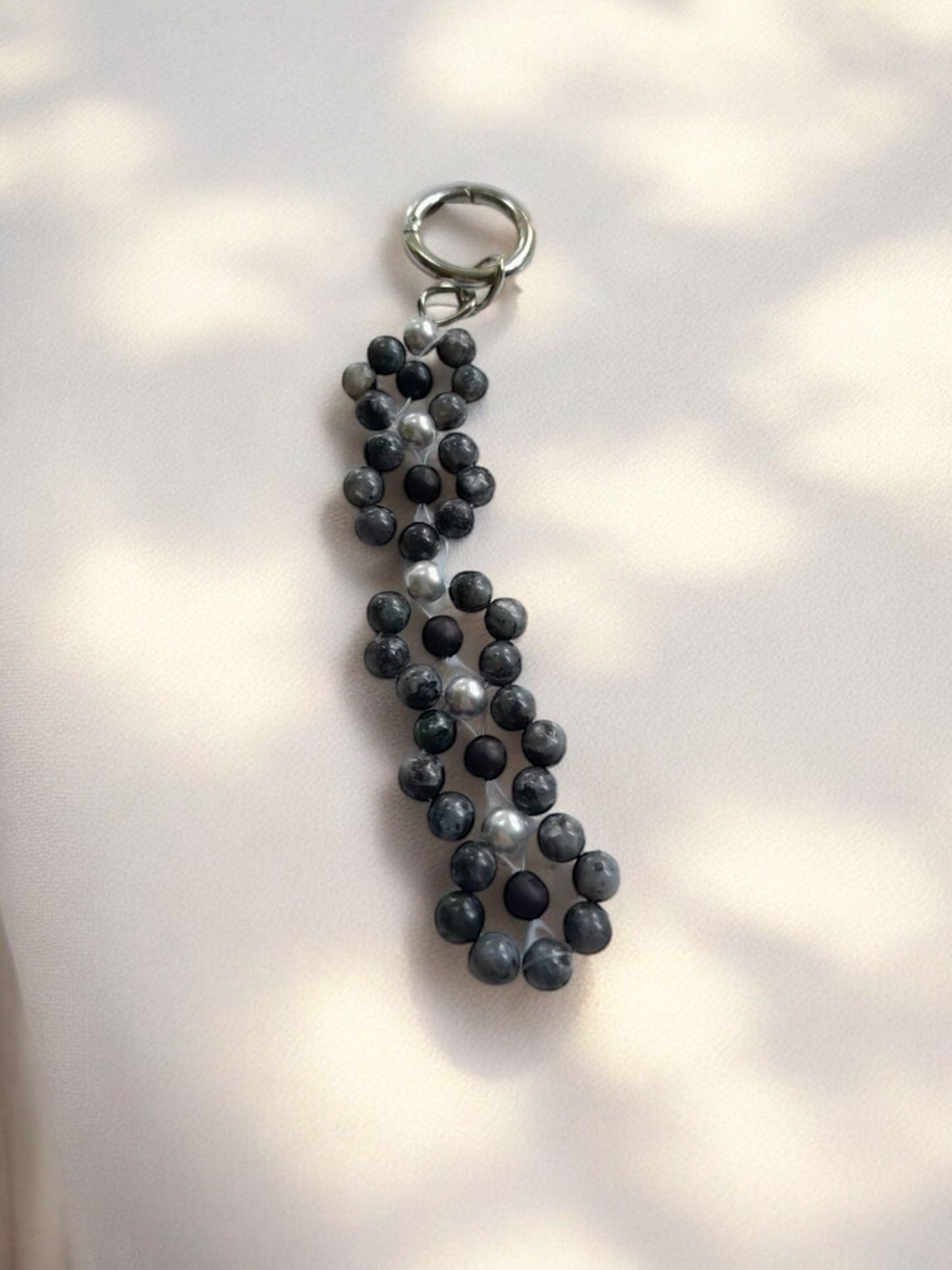 The Black Flowers Chain